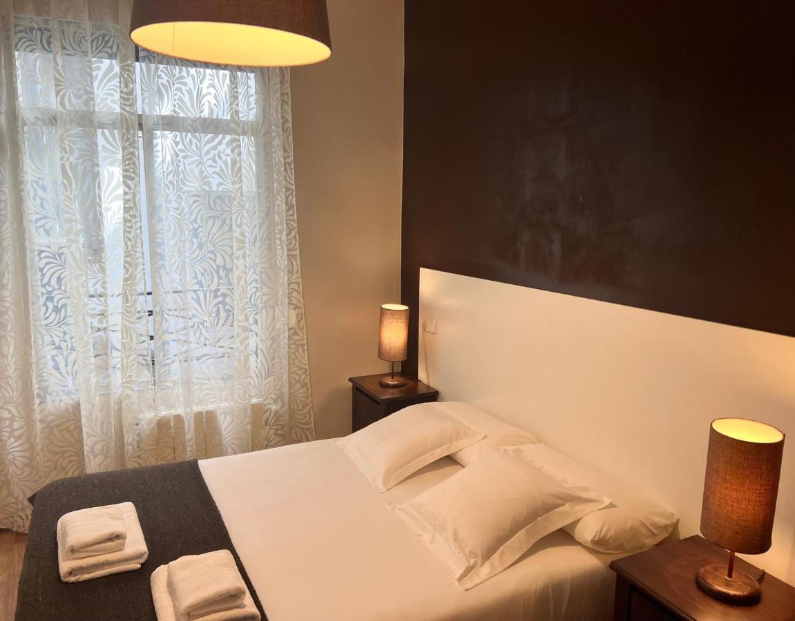 Thc Gran Via Hostel Madrid Exterior photo